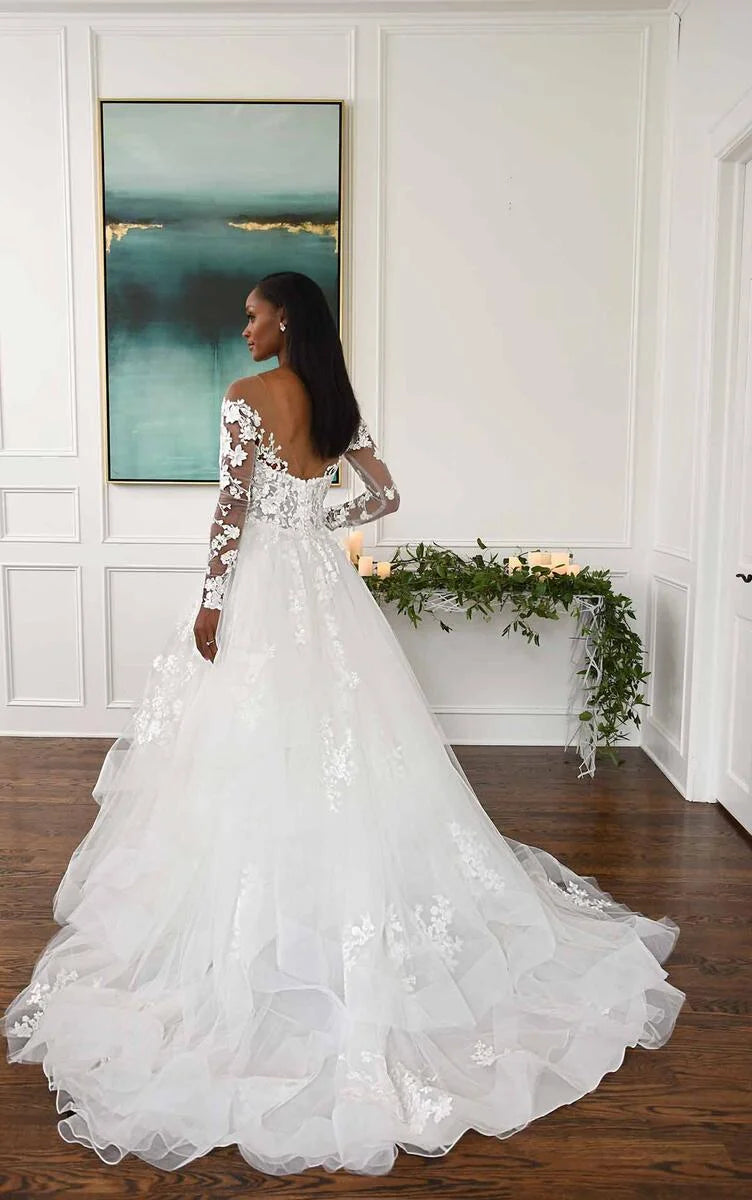 A-Line/Princess Tulle Lace V-neck Long Sleeves Sweep/Brush Train Wedding Dresses